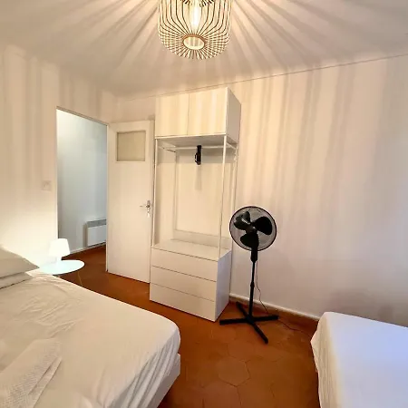 T3 Au Calme A 200m De La Mer, Exterieur Et Parking * Фрежюс